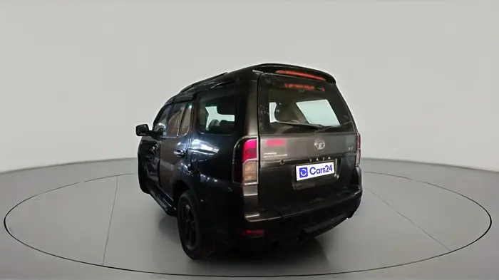2015 Tata Safari Storme 2.2 VX 4X2, Diesel, Manual, 1,66,349 km, exterior