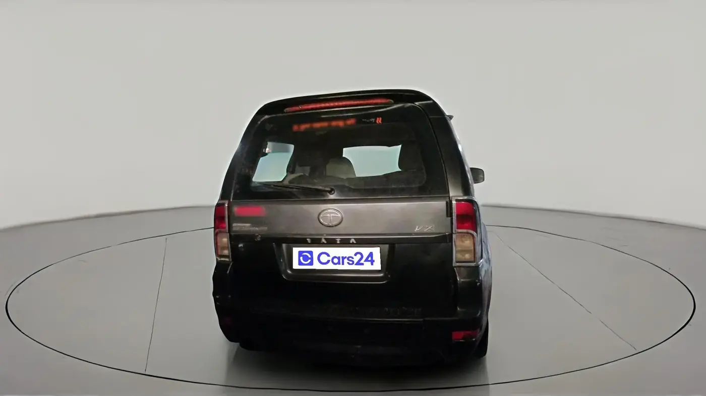 2015 Tata Safari Storme 2.2 VX 4X2, Diesel, Manual, 1,66,349 km, exterior