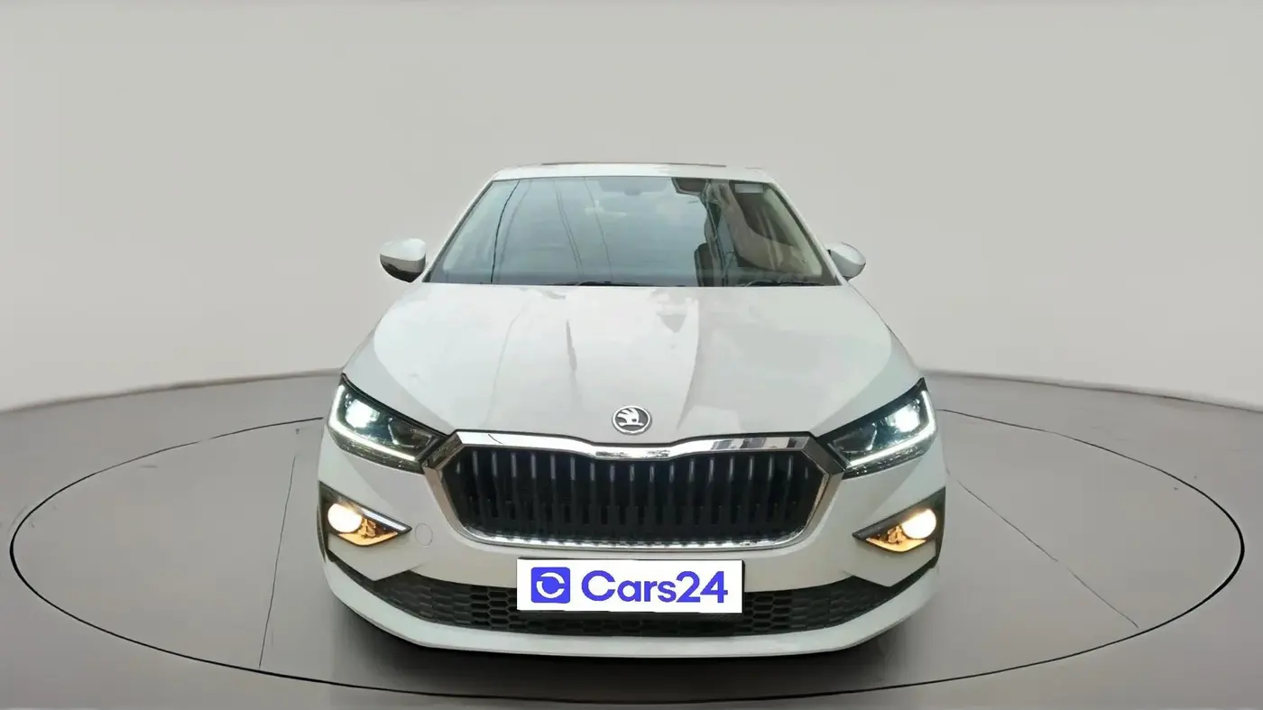 2022 Skoda SLAVIA STYLE 1.0L TSI MT, Petrol, Manual, 34,212 km, exterior