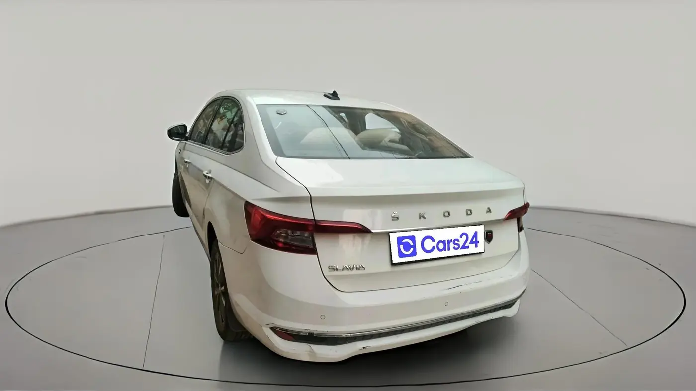 2022 Skoda SLAVIA STYLE 1.0L TSI MT, Petrol, Manual, 34,212 km, exterior