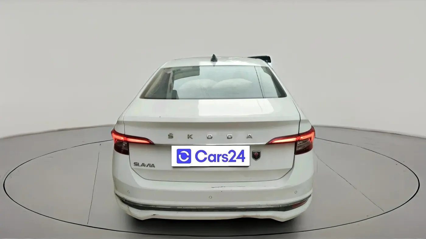 2022 Skoda SLAVIA STYLE 1.0L TSI MT, Petrol, Manual, 34,212 km, exterior