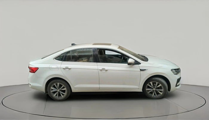 2022 Skoda SLAVIA STYLE 1.0L TSI MT, Petrol, Manual, 34,212 km, exterior