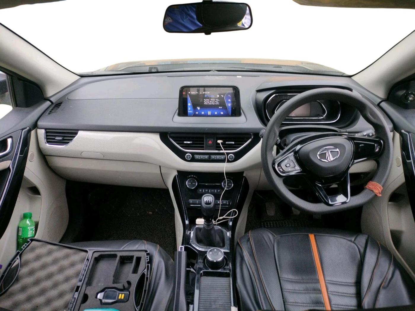 2020 Tata NEXON XZ PLUS PETROL, Petrol, Manual, 27,823 km, interior