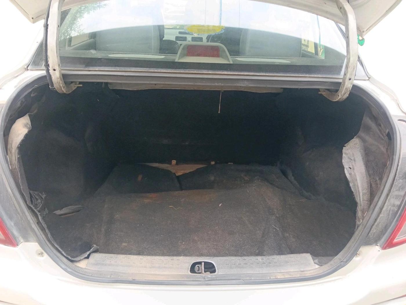 2015 Maruti Swift Dzire TOUR DIESEL, Diesel, Manual, 82,564 km, exterior