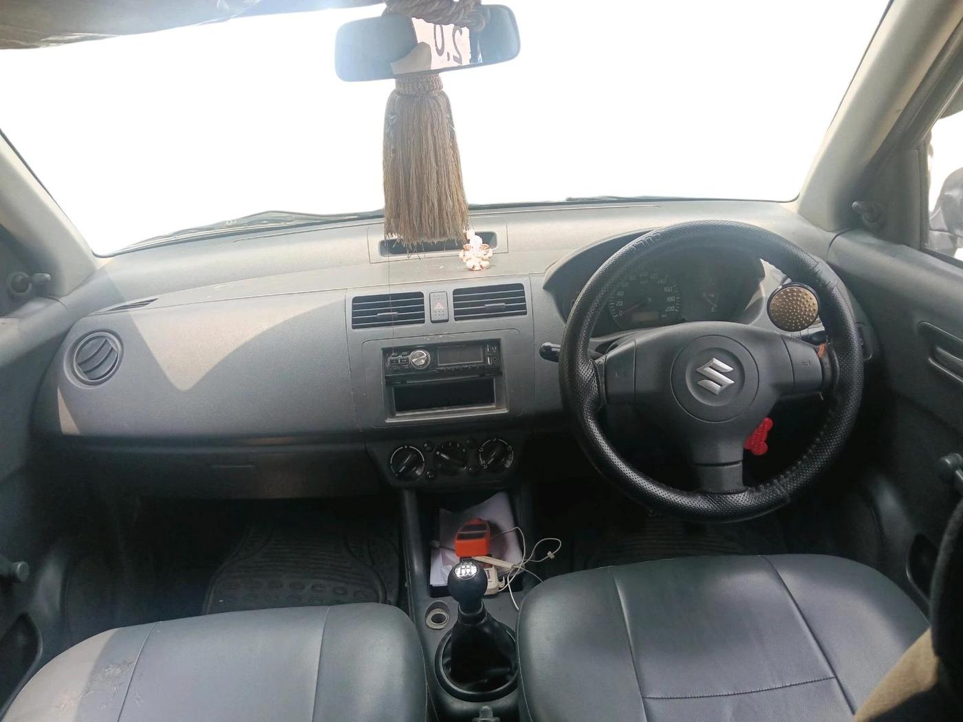 2015 Maruti Swift Dzire TOUR DIESEL, Diesel, Manual, 82,564 km, interior