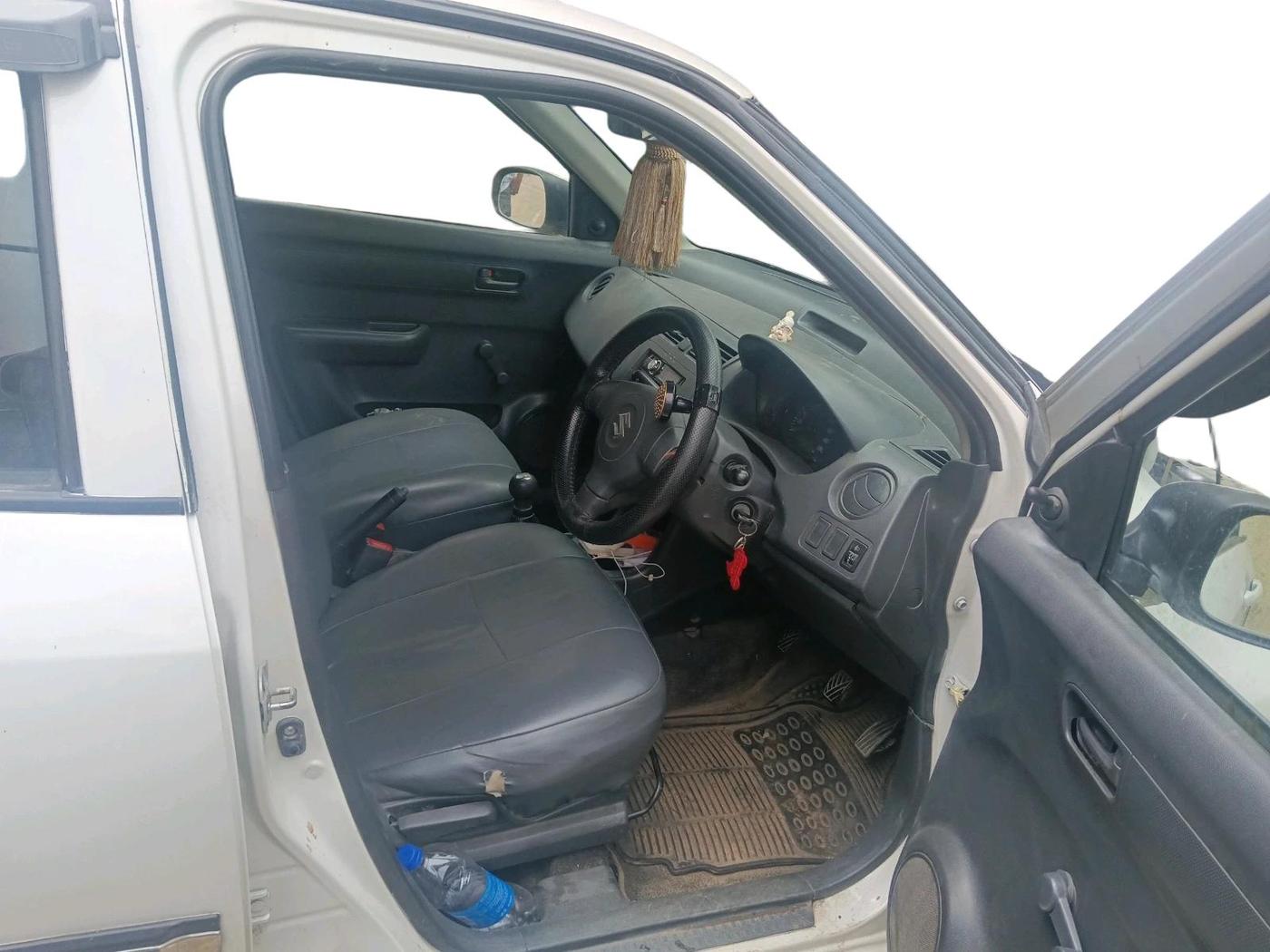 2015 Maruti Swift Dzire TOUR DIESEL, Diesel, Manual, 82,564 km, interior