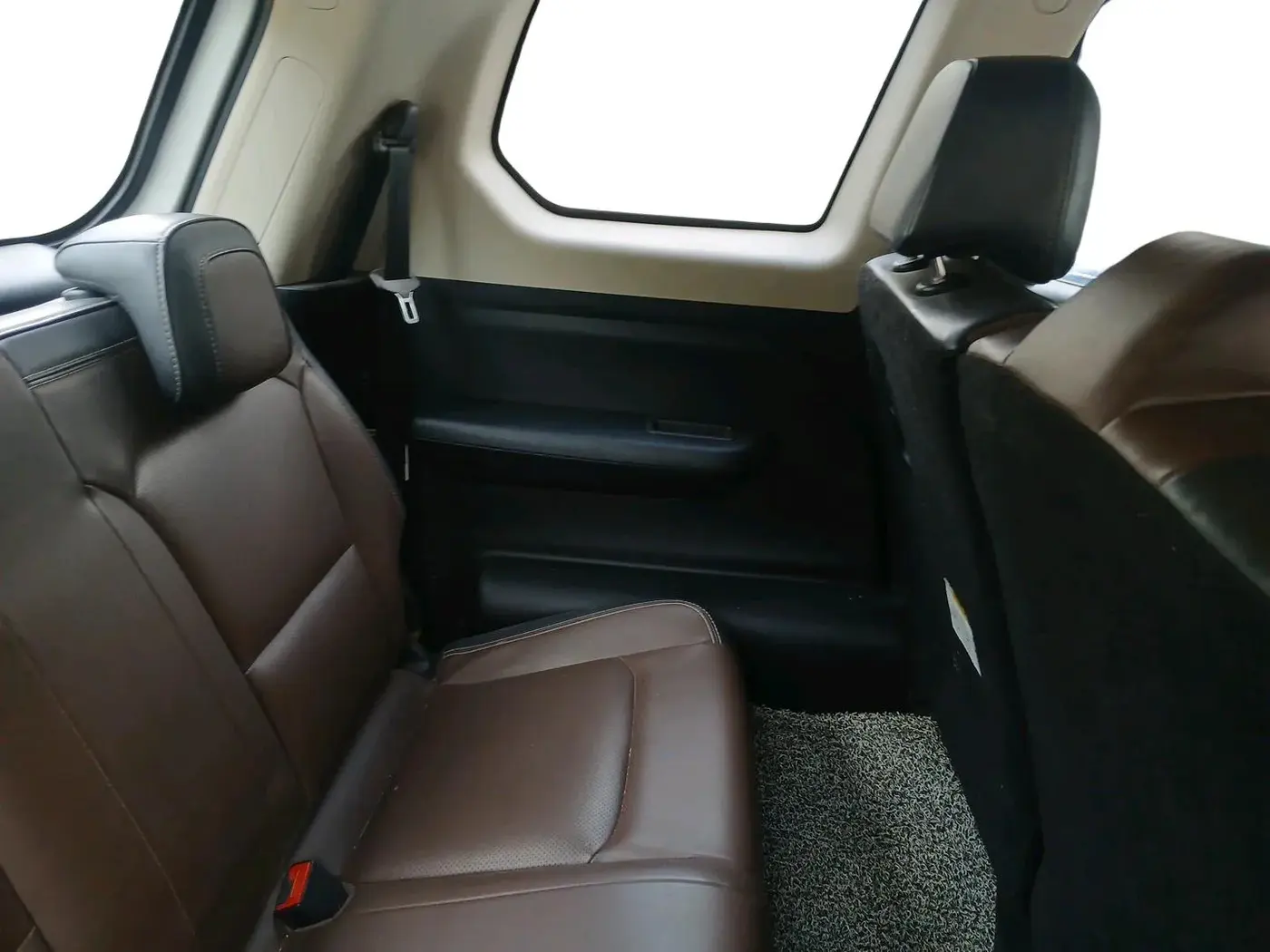 2022 Mahindra SCORPIO-N Z8 L DIESEL AT 2WD 7 STR, Diesel, Automatic, 1,24,185 km, interior