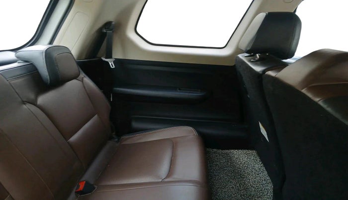 2022 Mahindra SCORPIO-N Z8 L DIESEL AT 2WD 7 STR, Diesel, Automatic, 1,24,185 km, interior