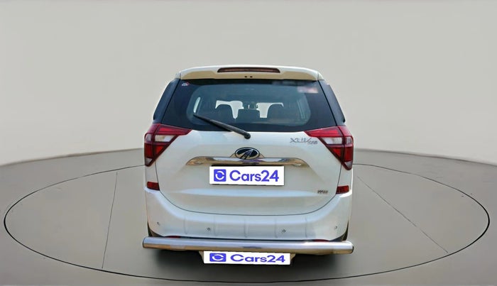 2019 Mahindra XUV500 W11, Diesel, Manual, 1,05,773 km, exterior