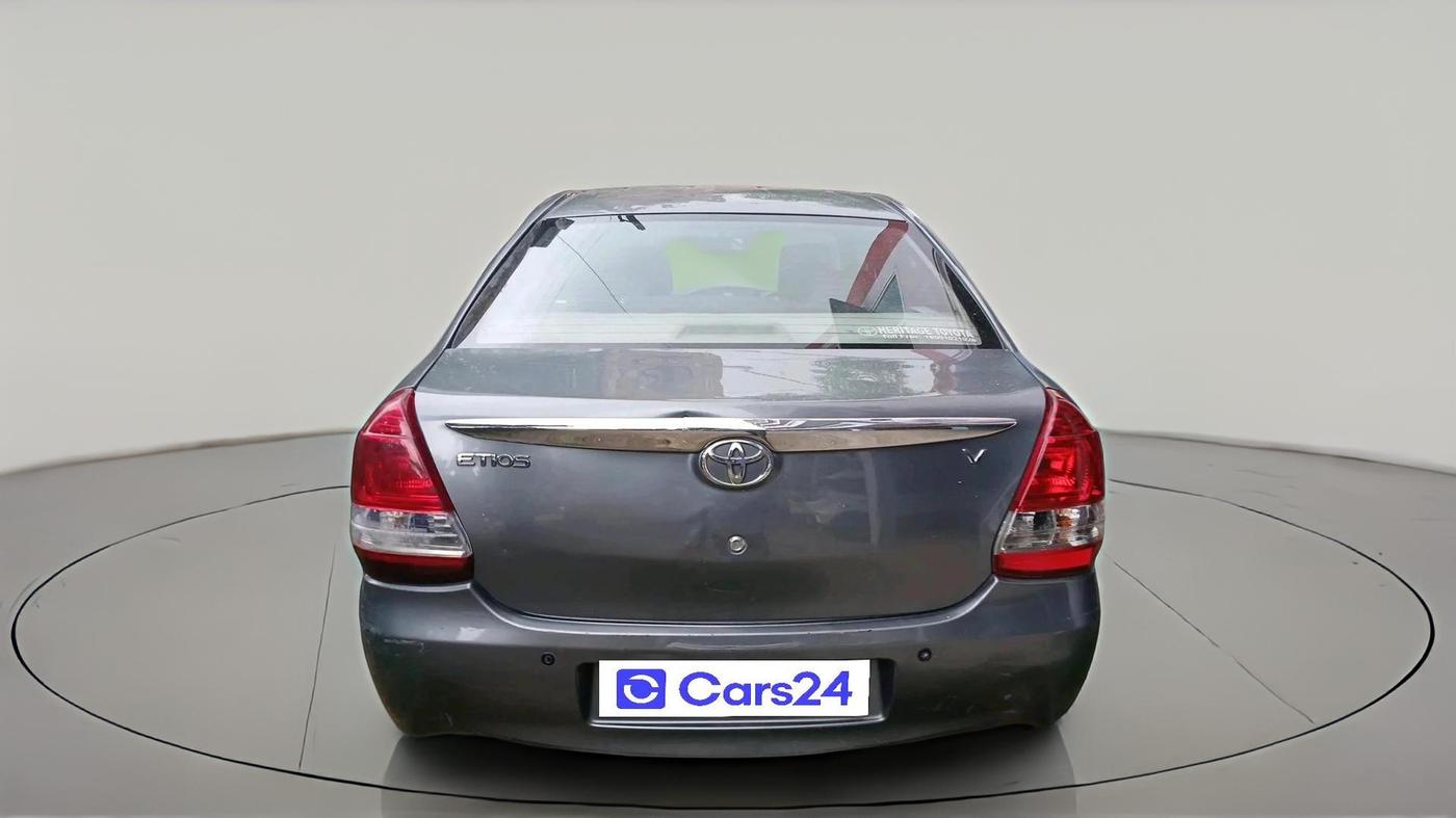 2014 Toyota Etios V, Petrol, Manual, 45,005 km, exterior