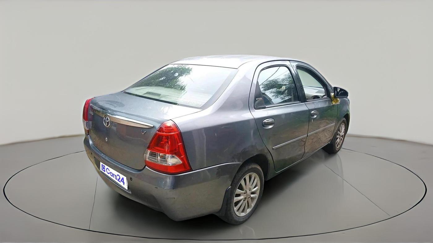 2014 Toyota Etios V, Petrol, Manual, 45,005 km, exterior