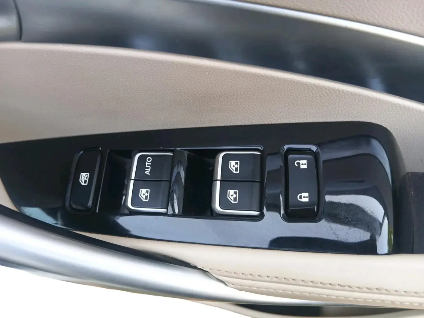 2021 MG HECTOR SHARP HYBRID 1.5 PETROL, Petrol, Manual, 17,209 km, interior