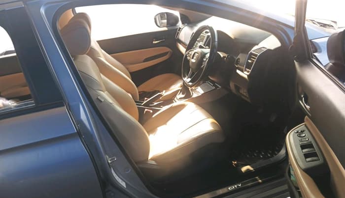 2023 Honda City 1.5L I-VTEC ZX, Petrol, Manual, 15,680 km, interior
