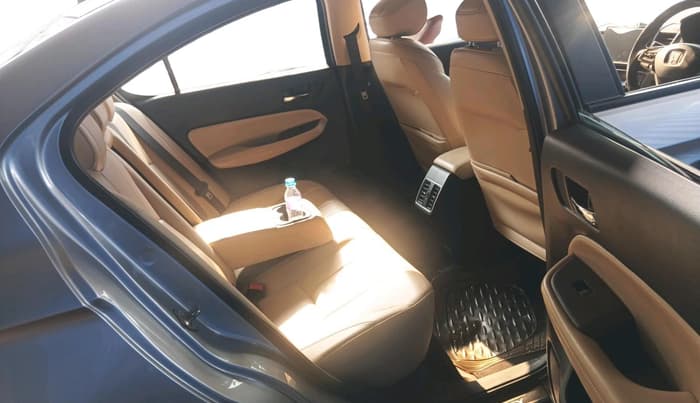 2023 Honda City 1.5L I-VTEC ZX, Petrol, Manual, 15,680 km, interior