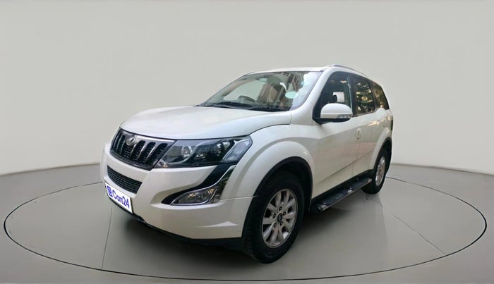 2015 Mahindra XUV500 W10, Diesel, Manual, 1,51,625 km, exterior