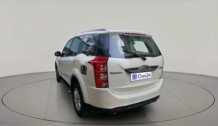 2015 Mahindra XUV500 W10, Diesel, Manual, 1,51,625 km, exterior