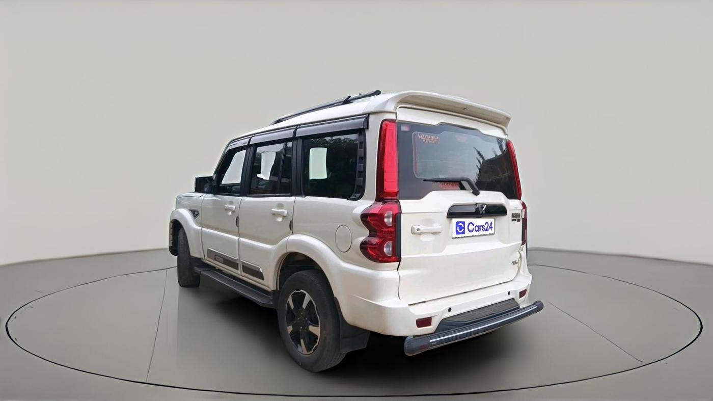 2023 Mahindra SCORPIO CLASSIC S11 7STR, Diesel, Manual, 62,397 km, exterior