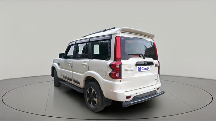 2023 Mahindra SCORPIO CLASSIC S11 7STR, Diesel, Manual, 62,397 km, exterior