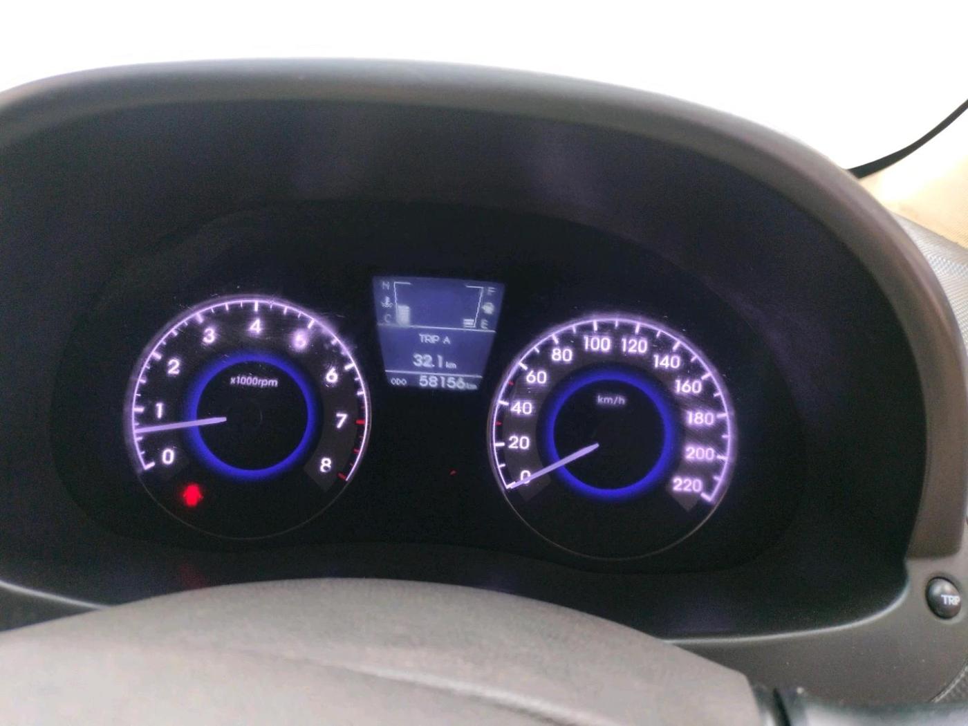 2012 Hyundai Verna FLUIDIC 1.6 VTVT SX, Petrol, Manual, 58,156 km, interior