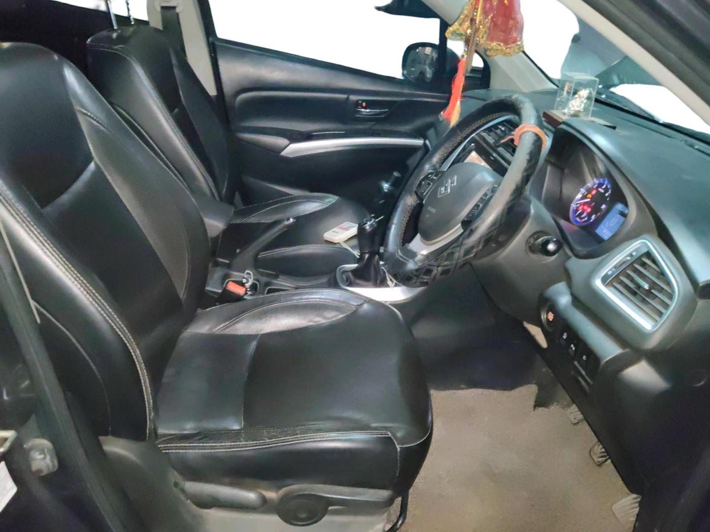 2017 Maruti S Cross ALPHA 1.3, Diesel, Manual, 47,361 km, interior