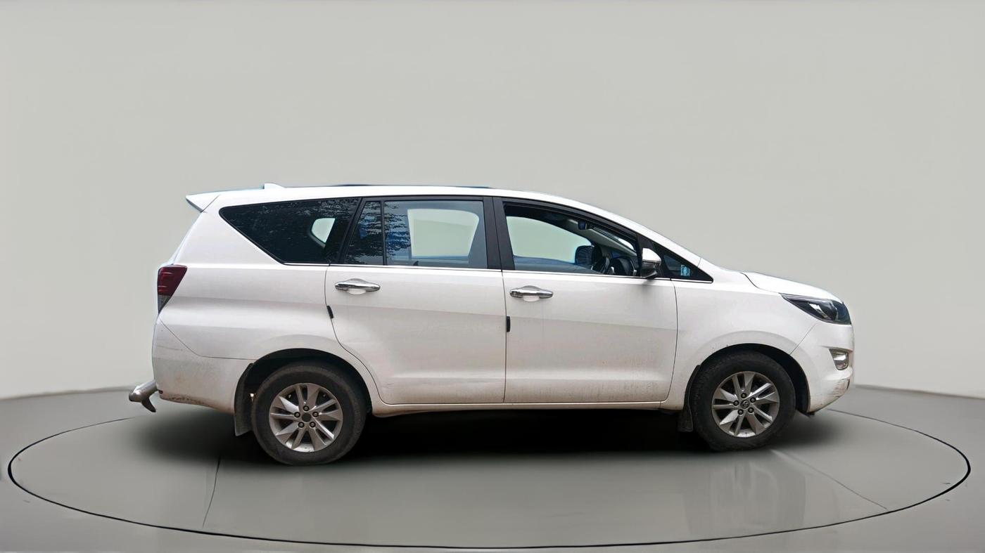 2019 Toyota Innova Crysta 2.4 VX 8 STR, Diesel, Manual, 85,221 km, exterior