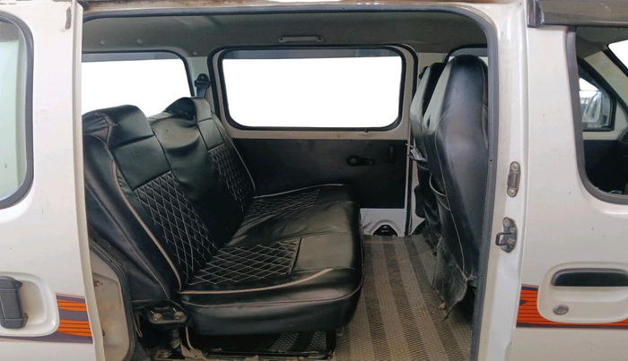 2022 Maruti Eeco 5 STR AC CNG (O), CNG, Manual, 68,634 km, interior