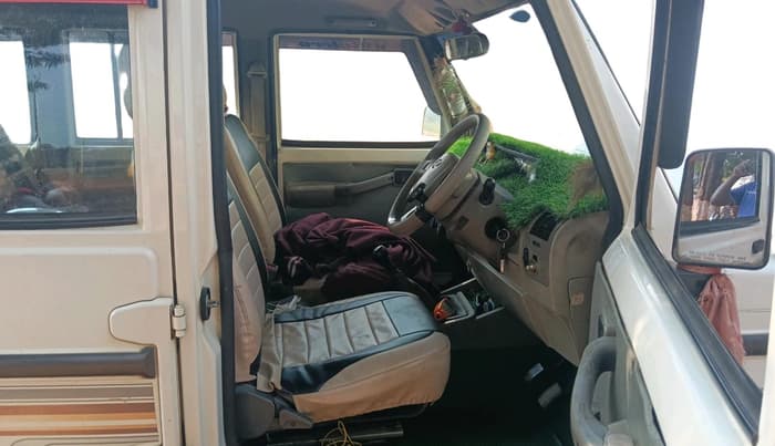 2017 Mahindra Bolero POWER PLUS SLE, Diesel, Manual, 1,12,657 km, interior