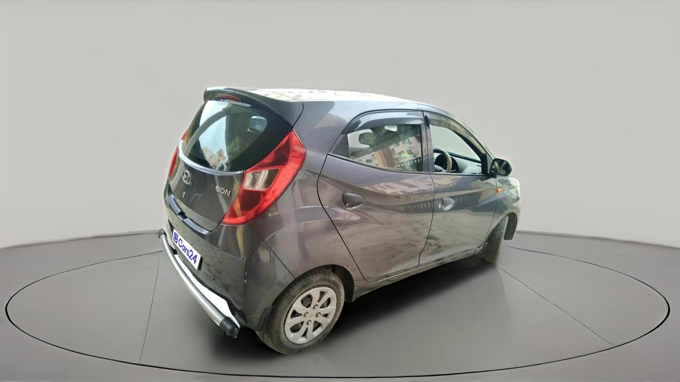 2017 Hyundai Eon MAGNA +, Petrol, Manual, 31,261 km, exterior