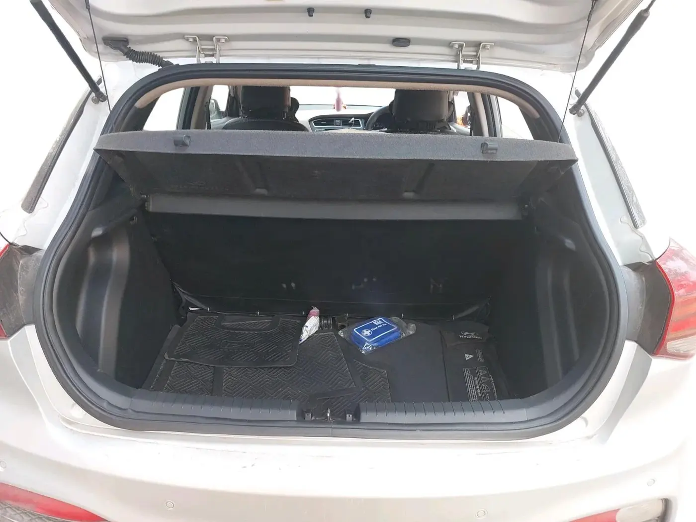 2018 Hyundai Elite i20 ASTA 1.2, Petrol, Manual, 97,496 km, exterior