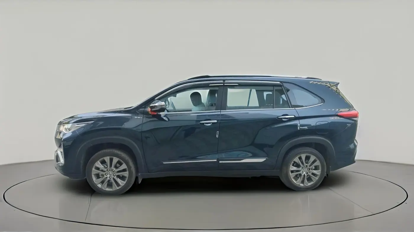 2025 Toyota INNOVA HYCROSS ZX HYBRID 7 STR, Hybrid, Automatic, 2,087 km, exterior