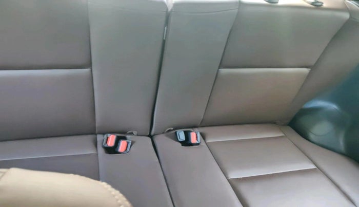 2025 Toyota INNOVA HYCROSS ZX HYBRID 7 STR, Hybrid, Automatic, 2,087 km, interior