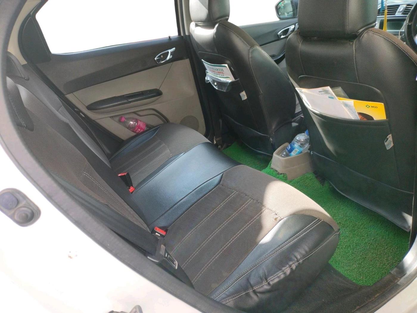 2017 Tata Tiago XZ PETROL, Petrol, Manual, 84,186 km, interior