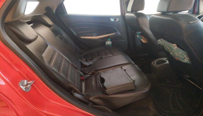 2015 Ford Ecosport TITANIUM 1.5L DIESEL, Diesel, Manual, 1,99,357 km, interior