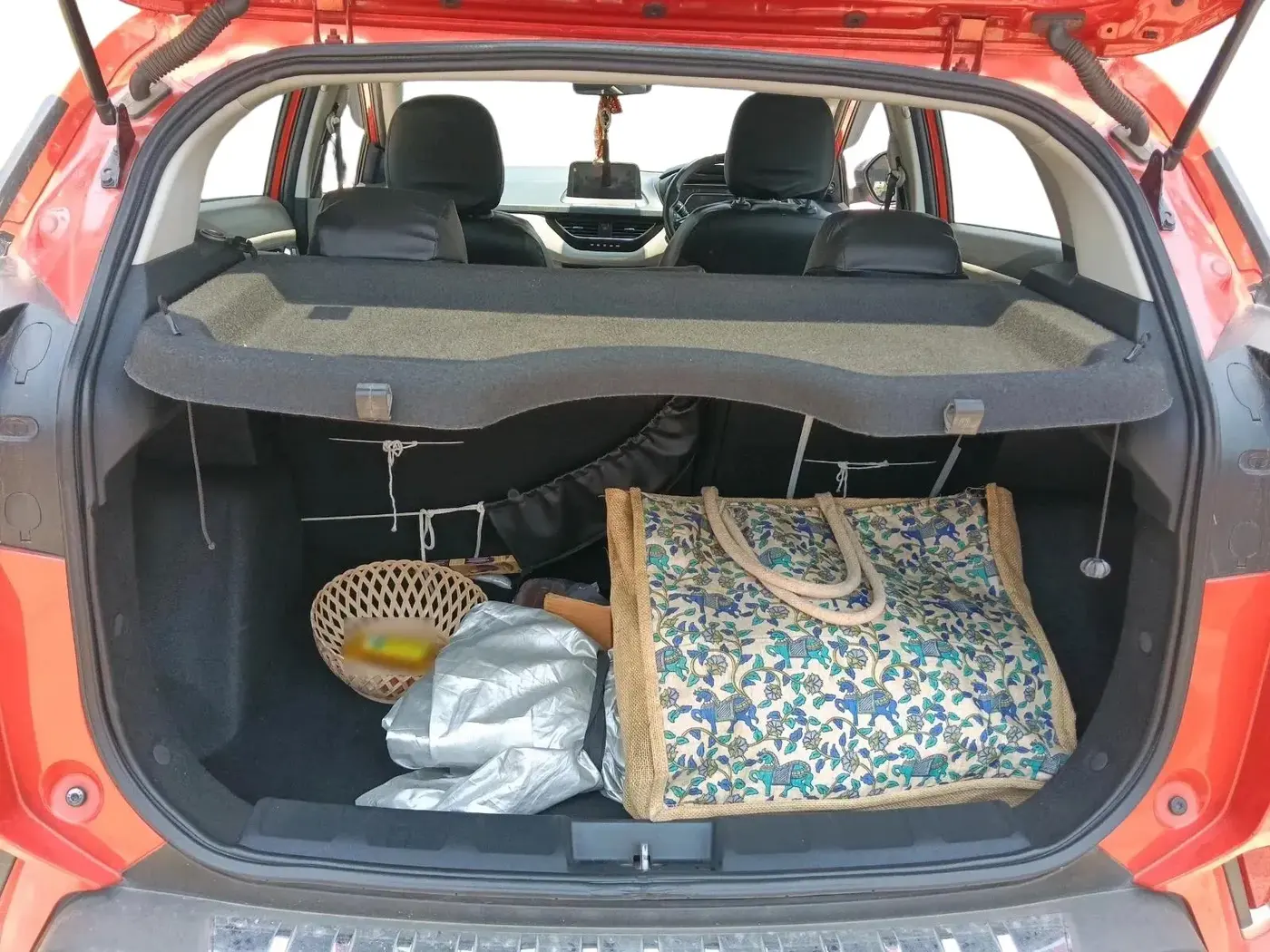 2022 Tata NEXON XZA PLUS SUNROOF PETROL, Petrol, Automatic, 37,960 km, exterior