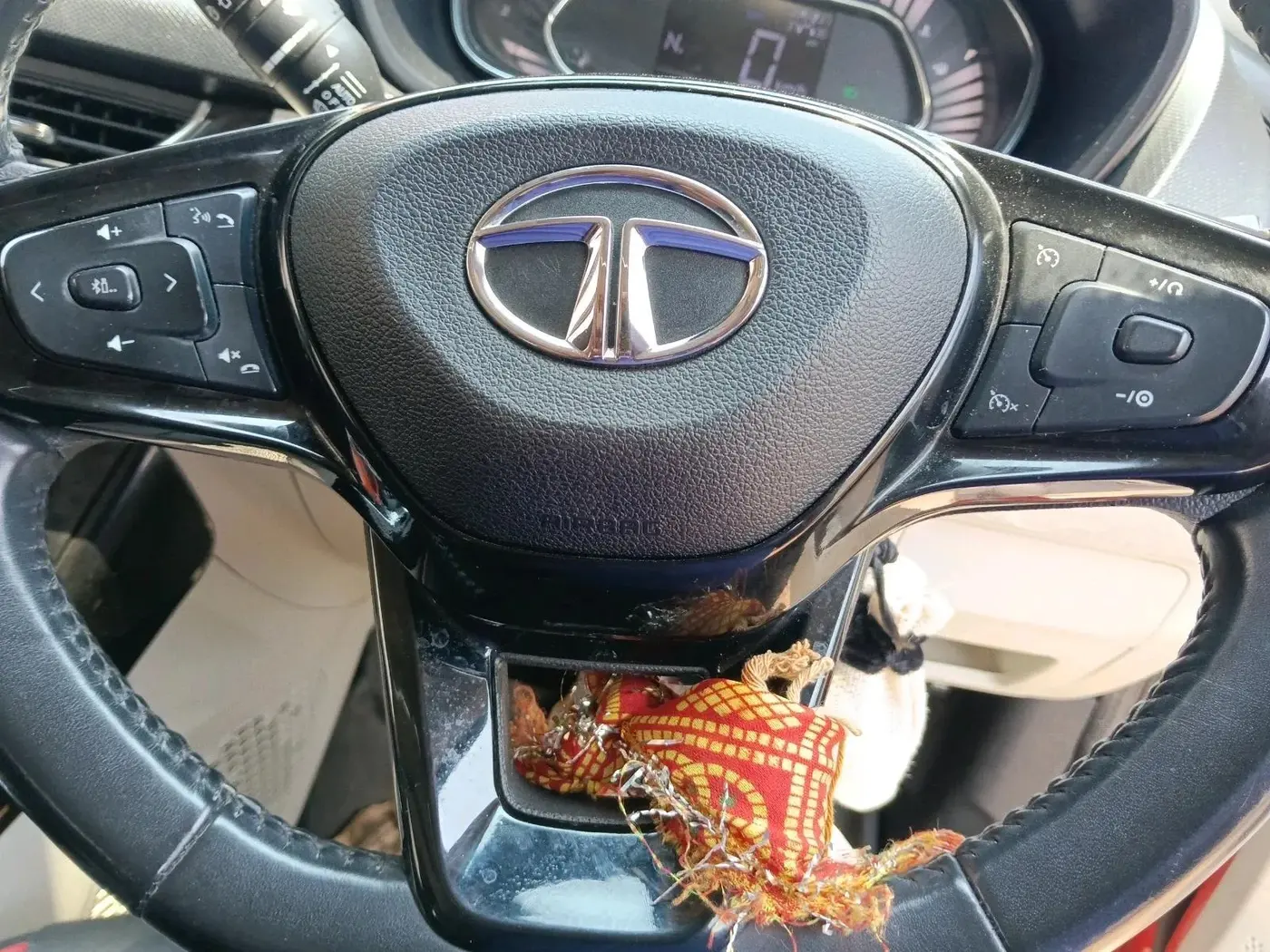 2022 Tata NEXON XZA PLUS SUNROOF PETROL, Petrol, Automatic, 37,960 km, interior