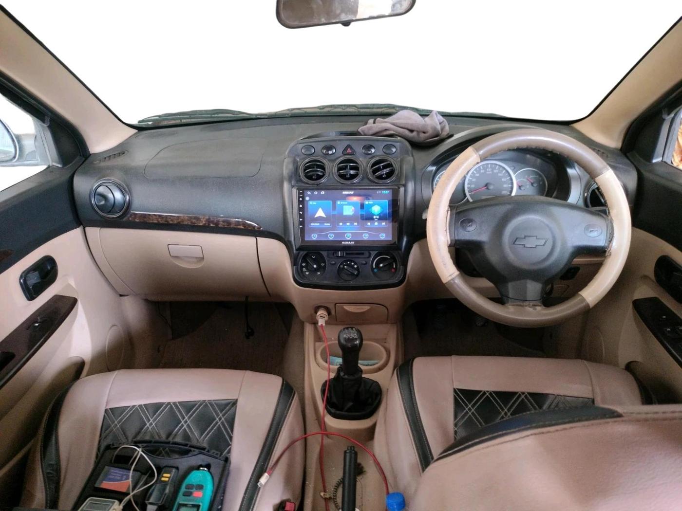 2014 Chevrolet Enjoy 1.3 LT 7 STR, Diesel, Manual, 1,50,302 km, interior