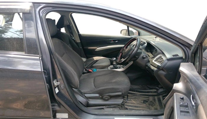 2015 Maruti S Cross ZETA 1.6, Diesel, Manual, 1,30,483 km, interior