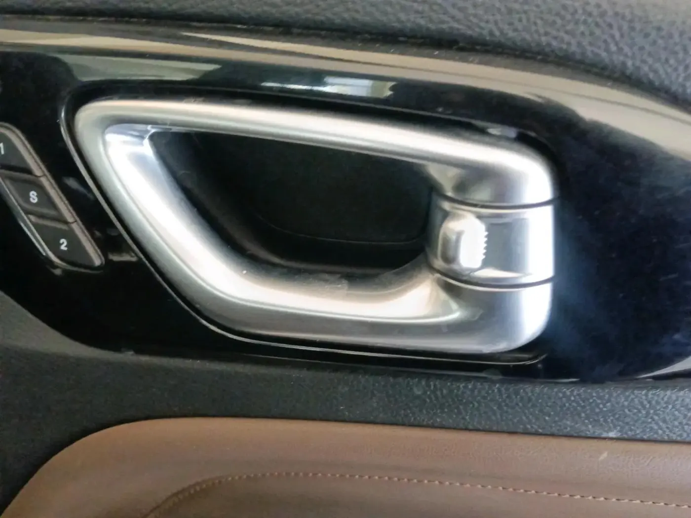 2023 Jeep MERIDIAN LIMITED (O) 4X2 AT, Diesel, Automatic, 23,500 km, interior