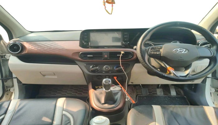 2020 Hyundai AURA SX 1.2, Petrol, Manual, 1,16,536 km, interior