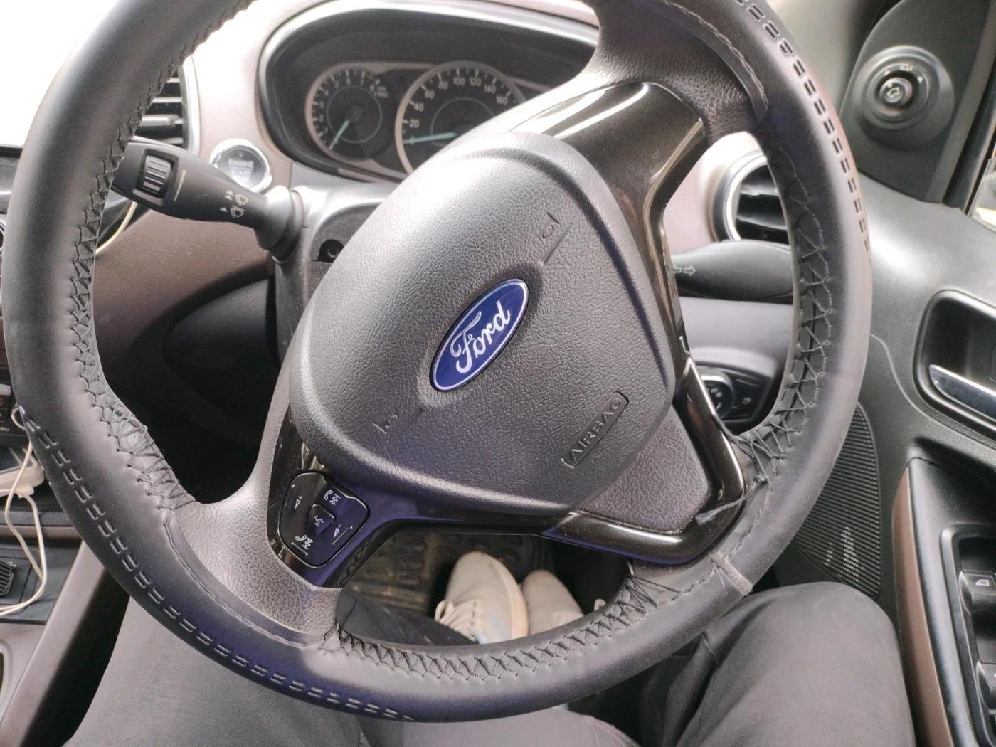 2019 Ford FREESTYLE TITANIUM PLUS 1.2 PETROL, Petrol, Manual, 1,00,976 km, interior