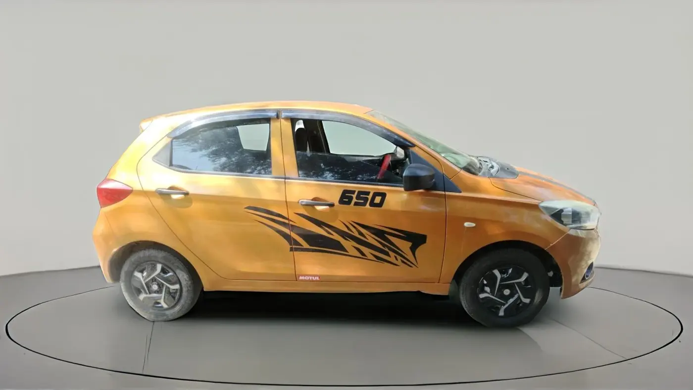 2018 Tata Tiago XM PETROL, Petrol, Manual, 67,475 km, exterior