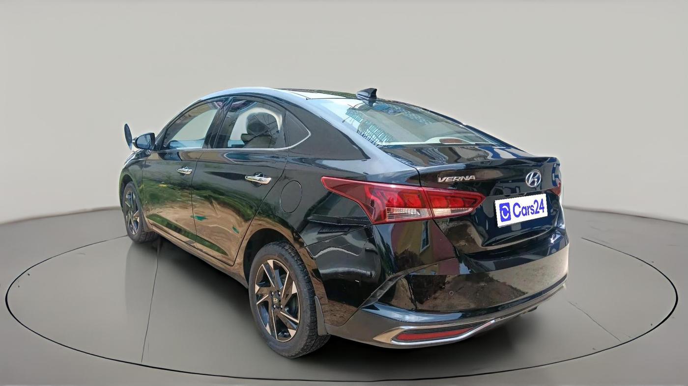 2021 Hyundai Verna SX (O)1.5 VTVT, Petrol, Manual, 79,319 km, exterior