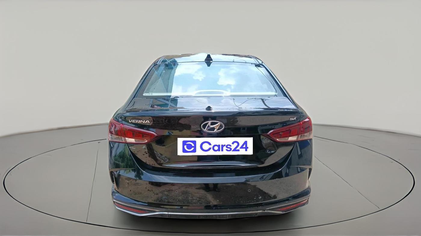 2021 Hyundai Verna SX (O)1.5 VTVT, Petrol, Manual, 79,319 km, exterior
