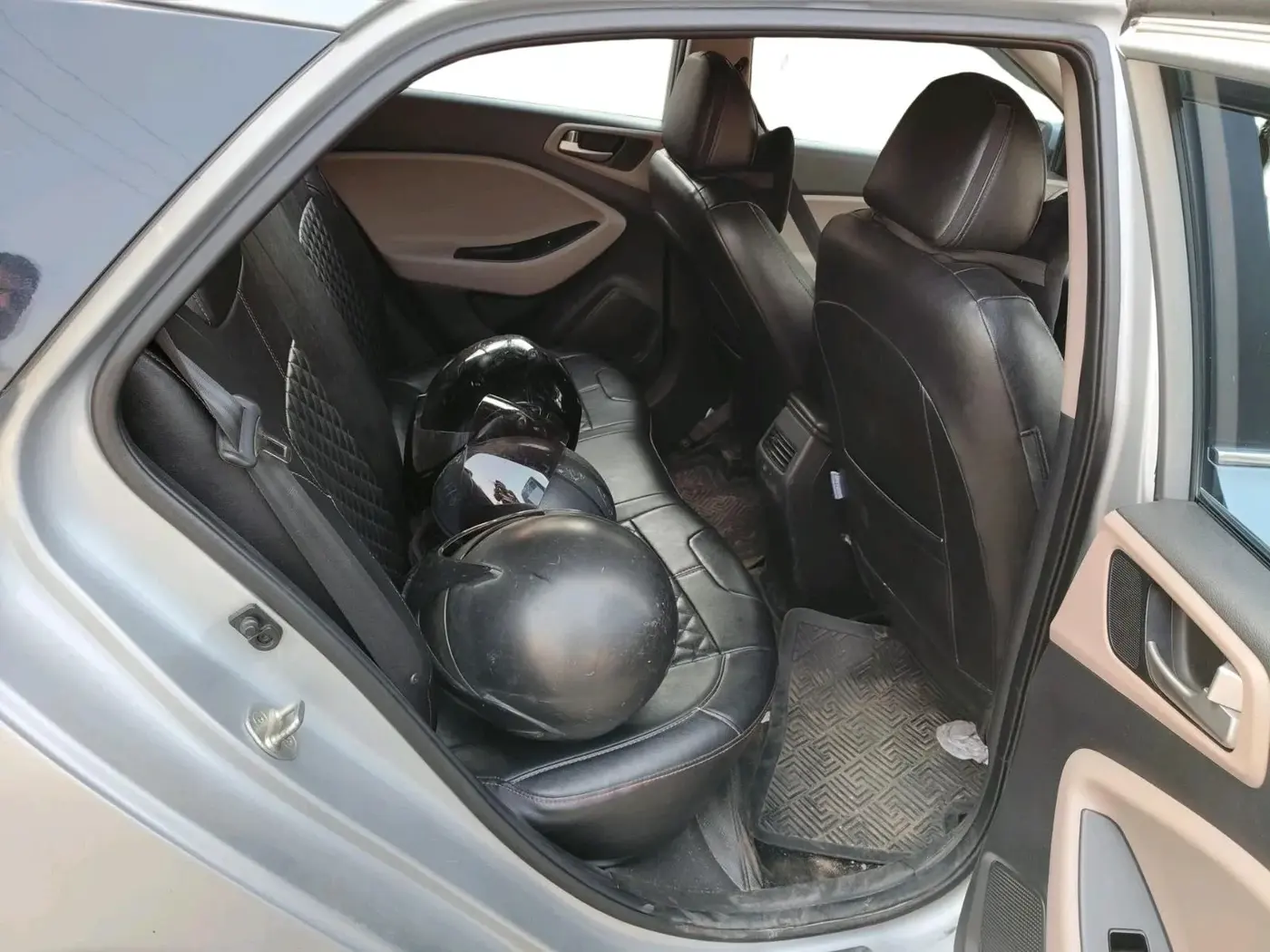 2019 Hyundai Elite i20 SPORTZ PLUS 1.2, Petrol, Manual, 70,369 km, interior