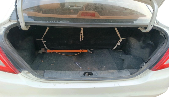 2016 Maruti Swift Dzire VXI, Petrol, Manual, 1,26,570 km, exterior