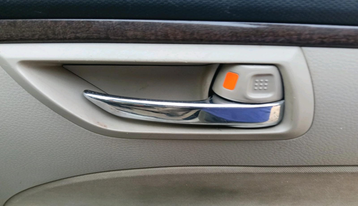 2016 Maruti Swift Dzire VXI, Petrol, Manual, 1,26,570 km, interior