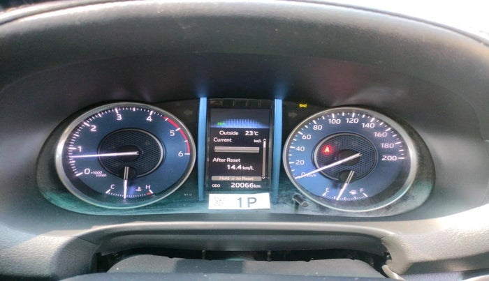 2024 Toyota Fortuner 4X2 MT 2.8 DIESEL, Diesel, Manual, 20,066 km, interior