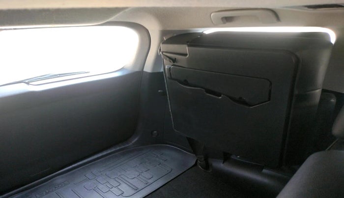 2024 Toyota Fortuner 4X2 MT 2.8 DIESEL, Diesel, Manual, 20,066 km, interior