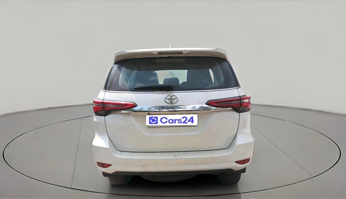 2022 Toyota Fortuner 4X2 AT 2.8 DIESEL, Diesel, Automatic, 66,590 km, exterior