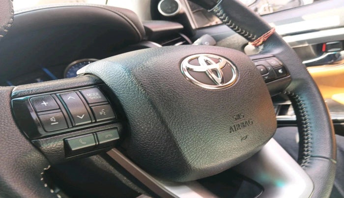 2022 Toyota Fortuner 4X2 AT 2.8 DIESEL, Diesel, Automatic, 66,590 km, interior